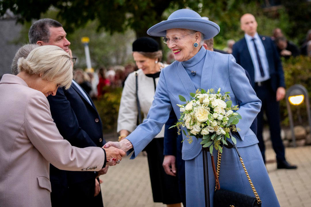 King Edward VIII  , Prince Harry and Meghan Markle , Princess Diana , Princess Mako  , Margrethe II of Denmark 