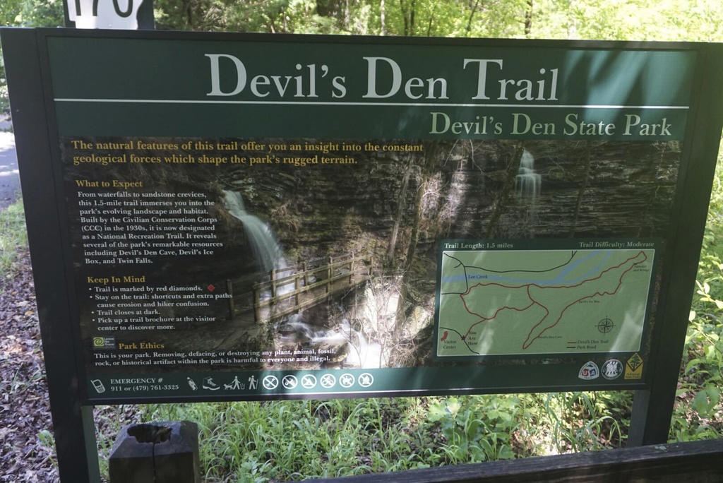 Family new to Arkansas, Suspect is a newly hired teacher, Tips from the public, A park known for trails and rock formations