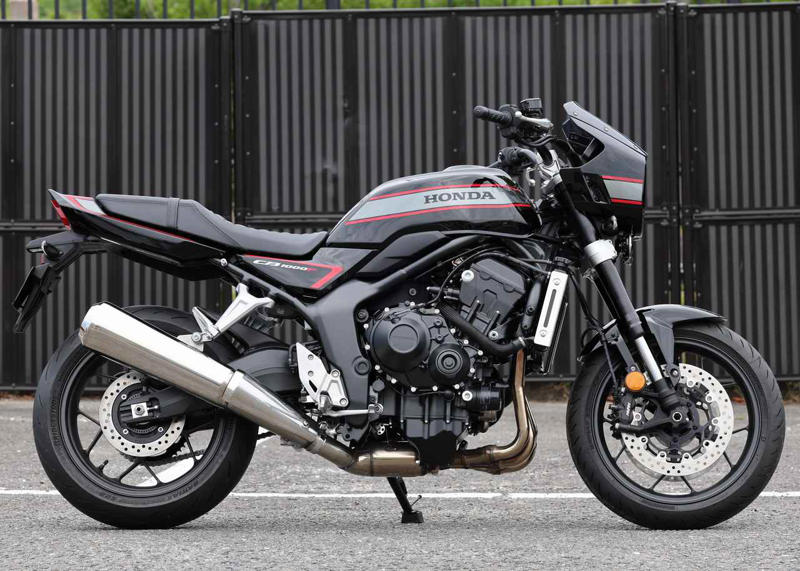 ホンダ「CB1000Fコンセプト」新色、ひとつめはブラック！, ホンダ「CB1000Fコンセプト」新色、もうひとつはシルバー＆グレー！, ホンダ「CB1000Fコンセプト」人気投票, ホンダ「CB1000Fコンセプト」写真, ホンダ「CB1000Fコンセプト」関連記事
