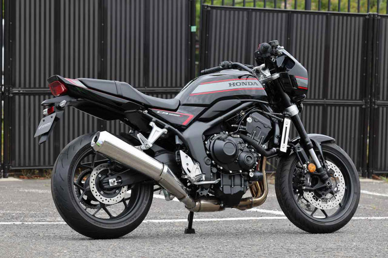 ホンダ「CB1000Fコンセプト」新色、ひとつめはブラック！, ホンダ「CB1000Fコンセプト」新色、もうひとつはシルバー＆グレー！, ホンダ「CB1000Fコンセプト」人気投票, ホンダ「CB1000Fコンセプト」写真, ホンダ「CB1000Fコンセプト」関連記事