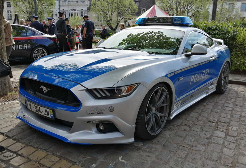 Ford Mustang - Italy Lamborghini Gallardo - Italy, Lotus Evora - United Kingdom, Ford Police Interceptor - United States, Spyker C8 - Netherlands, Dodge Charger Pursuit - United States, Lotus Exige Cruiser - UK and Australia, Lamborghini Aventador - Dubai, Lamborghini Huracan - Italy, Bugatti Veyron - Dubai, Bentley Continental GT - Dubai, Ferrari 458 - Italy, Ford Mustang - Italy, Mitsubishi Lancer - Indonesia, Ferrari LaFerrari - Dubai, Porsche 911 Carrera - Austria