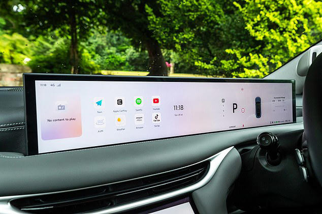 MGs new IM range – what is it?, The IM5 and IM6 – how they compare in looks and size, Interior, practicality and comfort, IM infotainment and driving assists