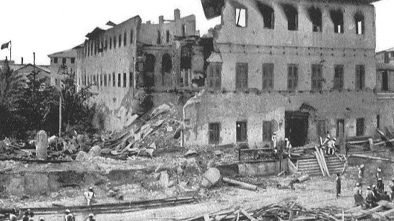 Richard Mohun on Wikimedia History’s Timing Is Wild, 1. Siege Of Candia (1648–1669), Collection DocAnciens/docpix.fr on Wikimedia, UnknownUnknown on Wikimedia, Deror_avi on Wikimedia, 5. Battle Of Okinawa (1945), John Warwick Brooke on Wikimedia, Hedwig KlawuttkeHedwig Klawuttke (german main account) on Wikimedia, German official photographer on Wikimedia, W.wolny on Wikimedia, 10. Battle Of Aleppo (2012–2016), Richard Mohun on Wikimedia, 2. Battle Of Isandlwana (1879), 3. Battle Of San Jacinto (1836), 4. Battle Of Copenhagen (1801), 5. Battle Of Omdurman (1898), 6. Invasion Of Panama (1989), 7. Battle Of Fort Sumter (1861), 8. Battle Of Blenheim (1704), 9. Operation Urgent Fury (1983), 10. Battle Of The Spurs (1513)