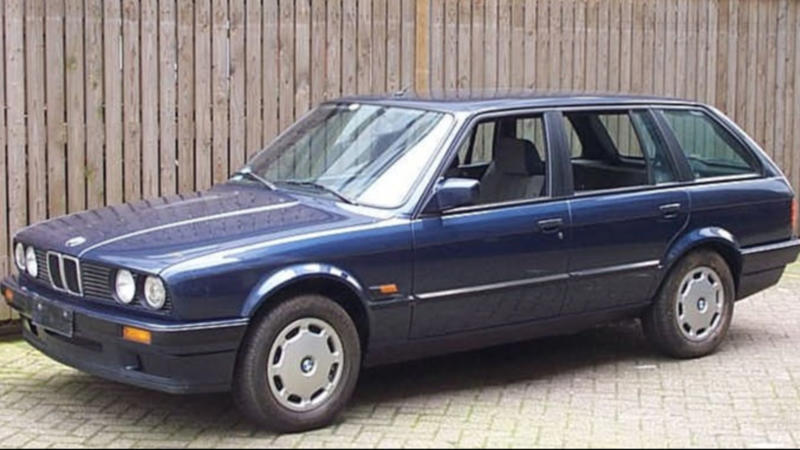 Wagons That Defined American Roads, Chevrolet Nomad (1955–1957), Pontiac Safari (1955–1957), Oldsmobile Vista Cruiser (1964–1977), Buick Estate Wagon (1970–1996), AMC Eagle Wagon (1980–1988), Volvo 240 Wagon (1975–1993), Dodge Coronet Wagon (1950s–1970s), Chrysler Town &amp; Country Wagon (1940s–1970s), Chevrolet Caprice Estate (1970s–1990s), Mercury Colony Park (1957–1991), Volvo 740/760 Wagon (1980s–1990s), Volvo P1800ES (1972–1973), Subaru GL/DL Wagon (1970s–1980s), Mercedes-Benz W123 T-Series Wagon (1978–1985), BMW E30 Touring (1987–1993), Audi 100 Avant (1980s), Volkswagen Type 3 Squareback (1961–1973), Toyota Cressida Wagon (1980s), Triumph 2000 Estate (1960s), Citroen DS Safari (1958–1975), Jeep Wagoneer (1963–1991), Peugeot 504 Break (1970–1983)