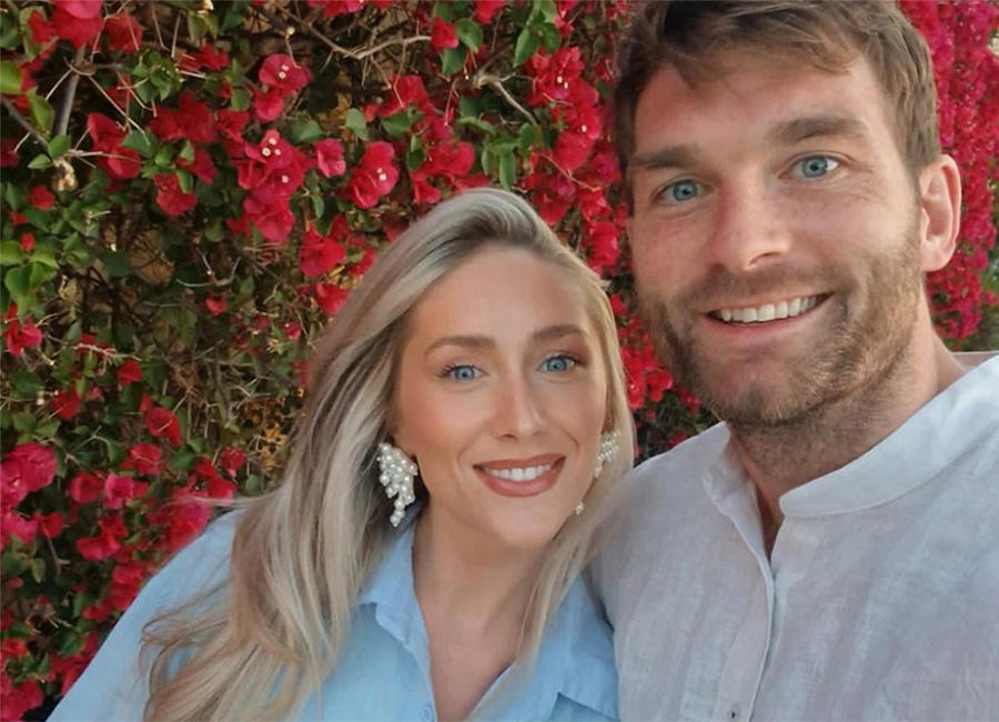 First meeting:, Showing full support , Proposal , Wedding , Big news