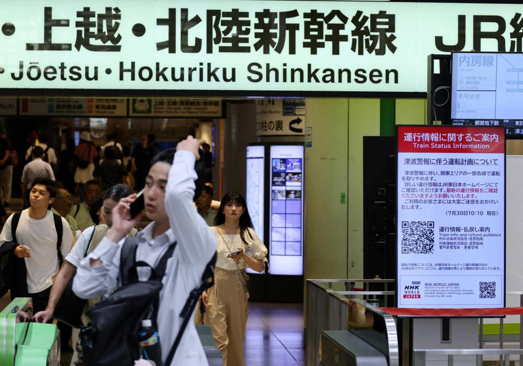 8.8-magnitude earthquake and tsunamis are causing major flight disruption worldwide