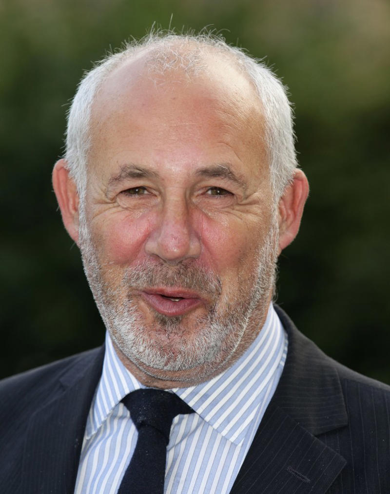 Jon Trickett: 'Find a new direction' The new criteria from next April, 730k new claimants possibly affected by cut, Jon Trickett: 'Find a new direction', Kim Johnson: 'Unjust and unnecessary', Andy McDonald: 'A two-tier system', A 'very worrying' universal credit cut, Debbie Abrahams: Delay and assess, A series of U-turns