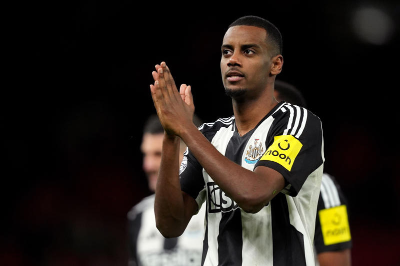 Transfer news, rumours and done deals, Garnacho keen on Chelsea, Frustration grows over Isak deal, Sunderland sign Roefs, Why Benjamin Sesko is now Man United’s top transfer target, Liverpool remain interested in Guehi, Newcastle reject Liverpool's first Isak bid, Premier League clubs interested in Luiz, Newcastle reject Liverpool’s Alexander Isak bid, Dortmund want Buonanotte, The logic behind Liverpool’s decision to sell Luis Diaz, Liverpool new signings get squad numbers, Liverpool unveil new home shirt after champions switch from Nike to adidas, Italian sides interested in O'Riley, Leicester accept Wrexham's Coady bid, Newcastle owners to block Isak move?, Everton eye Tyler Dibling as David Moyes targets six more signings, Villa &amp; Newcastle to fight for Calvert-Lewin?, Fulham still interested in Nelson, Amorim 'really happy' with Hojlund, Man Utd told Ollie Watkins is 'not for sale' after initial approach, Rodrygo to Liverpool?, Premier League clubs battle for centre-back, Manchester United make offer for Hjulmand, Underwhelming Viktor Gyokeres debut shows why Arsenal need him so much, Spurs agree loan deal for Palhinha, Wrexham make bid for Coady, PSG close to agreement for Chevalier, Ramsdale undergoes Newcastle medical, Mikey Moore joins Rangers, United 'lead race' for Donnarumma and eye Pope, Southampton reject Everton offer for Dibling, Antony targeted by Saudi club, West Ham make Hermansen approach, Wolves agree deal for Wolfe, Chelsea book in medical for Hato, Chelsea readying opening offer for Simons?, Rangers close in on Spurs' Moore, Eze's release clause breakdown, City reject £25m offer from Forest for McAtee, Amorim believes Sesko could be 'dynamite' addition, Liverpool plot £120m bid for Isak, Everton plot shock move for Man City forward Jack Grealish, Leipzig using Ekitike fee as benchmark?, Spurs in advanced talks with Bayern Munich over Joao Palhinha, Liverpool 'agree personal terms' deal with Isak, Arsenal know Eze release clause deadline, Man Utd exploring swap deals with Chelsea and Aston Villa for Garnacho, Manchester United in talks over Sesko, Transfer news live