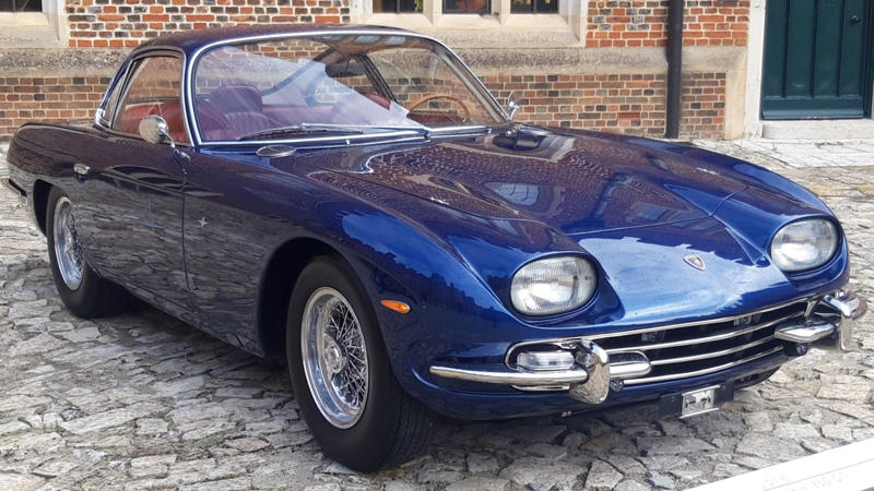 Lamborghini Espada (155 mph), Lamborghini 350 GT (158 mph), Lamborghini Islero (161 mph), Lamborghini Gallardo LP 570-4 Superleggera (202 mph), Lamborghini Huracán LP 610-4 (202 mph), Lamborghini Reventón (211 mph), Lamborghini Aventador SVJ (217 mph), Lamborghini Centenario (217 mph), Lamborghini Sián FKP 37 (217 mph), Lamborghini Revuelto (217 mph), Lamborghini SC20 (220+ mph), Lamborghini Veneno (221 mph), Lamborghini Countach LPI 800-4 (221 mph)