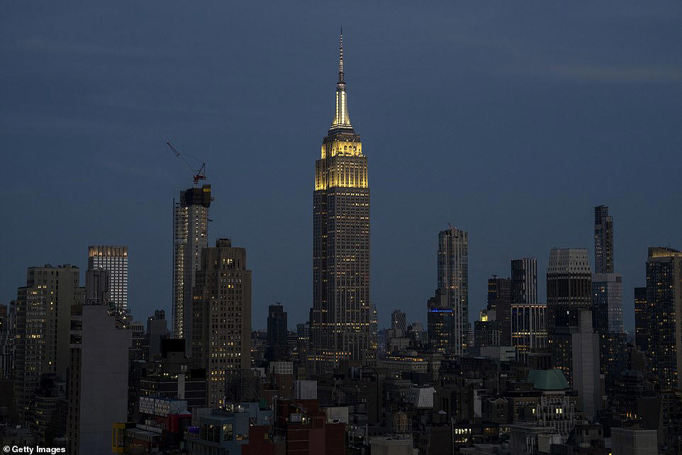 Severe weather causes delays at major East Coast airports