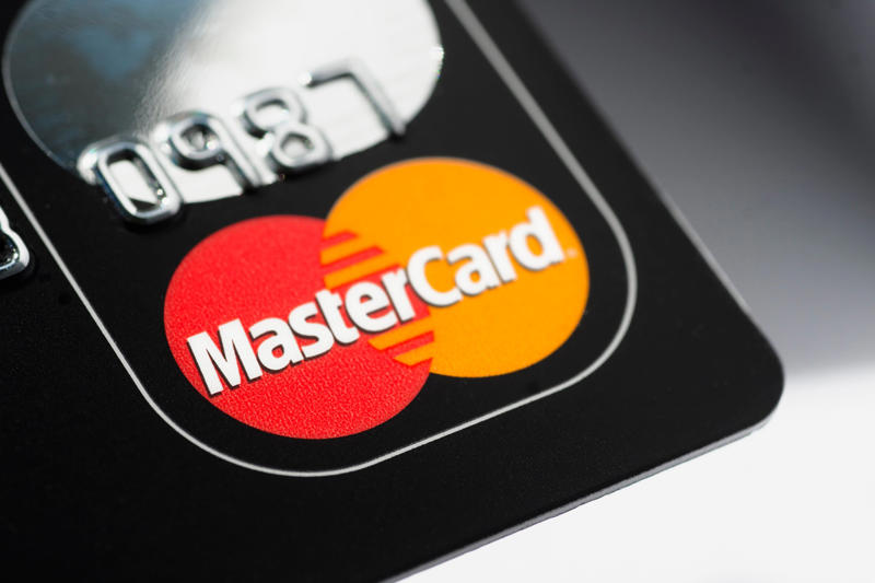 The history of custom pricing, Why uniform pricing caught on, What personalized pricing means for shoppers, How you can outsmart AI pricing