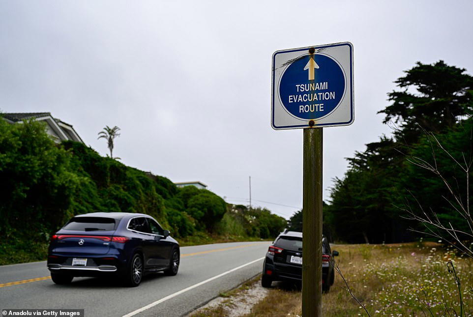 Southern California rocked by 4.4 magnitude earthquake