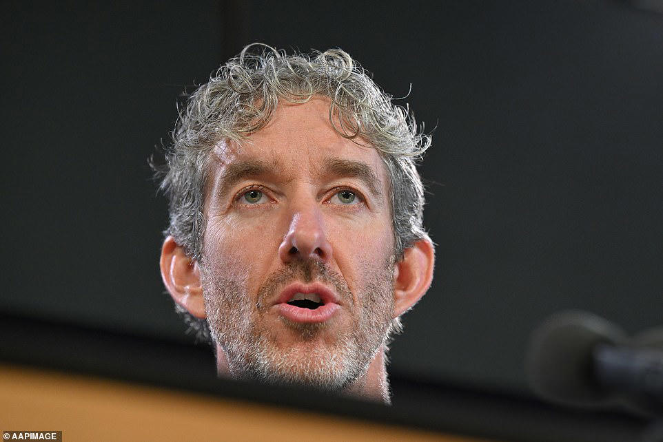 Billionaire issues warning to Australia over AI