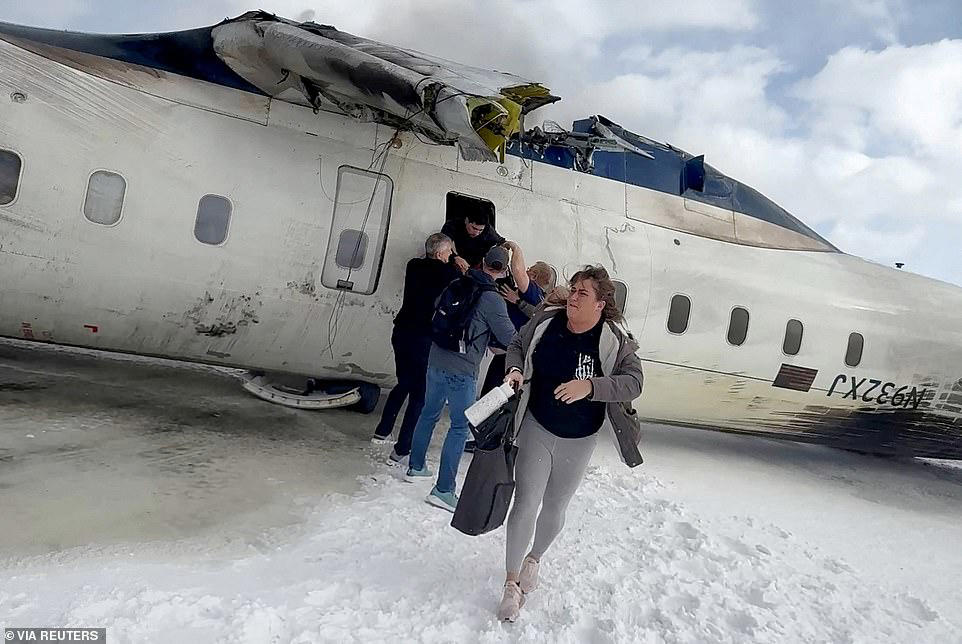 Flight attendant claims Delta crash caused by underqualified pilot