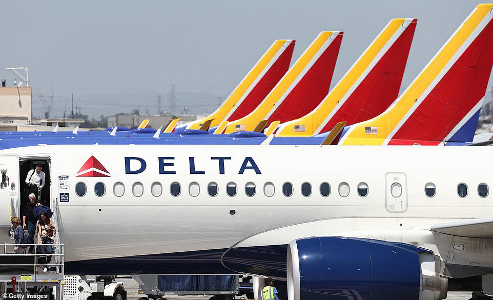 Flight attendant claims Delta crash caused by underqualified pilot