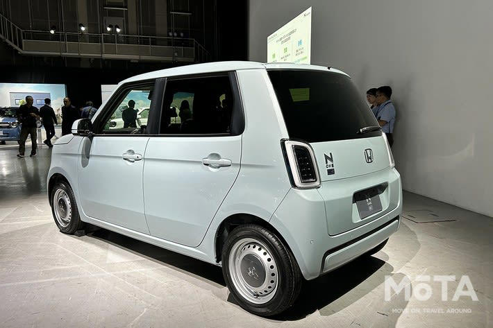 ホンダの軽EV「新型N-ONE e:」とは？, 新型N-ONE e:のグレードと価格、実質価格, グレードは2種類, グレード別の価格, 補助金を考慮した実質価格, 新型N-ONE e:の発売日はいつ？ 試乗はいつから可能？, 日産 サクラとどっちが買い得？, ライバル「日産 サクラ」とは？ 人気の理由, 新型N-ONE e:とサクラ、それぞれの強み, 新型N-ONE e:とサクラの価格比較, N-ONE e:とサクラ、どっちがお得？, 本命は「N-BOX e:」か？ ホンダが描く軽EV戦略の未来