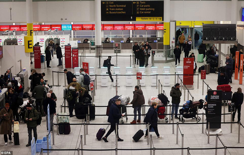 Heathrow's £49 billion third runway battle is back on