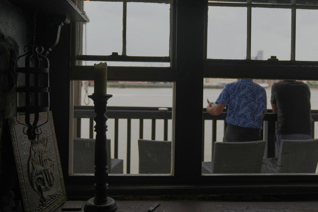 Escaping the skyscrapers, Challenging times for the pub industry, A “loving rivalry”, The search for the oldest pub in London