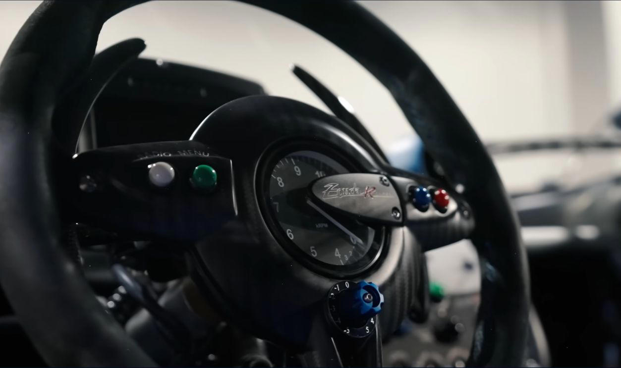 Pagani Zonda R Steering In Style, Caterham Seven SuperSprint, McLaren F1 GTR, Mercedes-AMG One, BMW M3 (E30), Eunos Cosmo, Spyker C8, Pagani Zonda R, BMW M Wheel, Ferrari Wheel, Ford Mustang (1st-Gen), Aston Martin Lagonda, Subaru XT, Ferrari F40, McLaren 570S, Lotus Evija, De Tomaso P72, Aston Martin One-77, Lamborghini Sesto Elemento