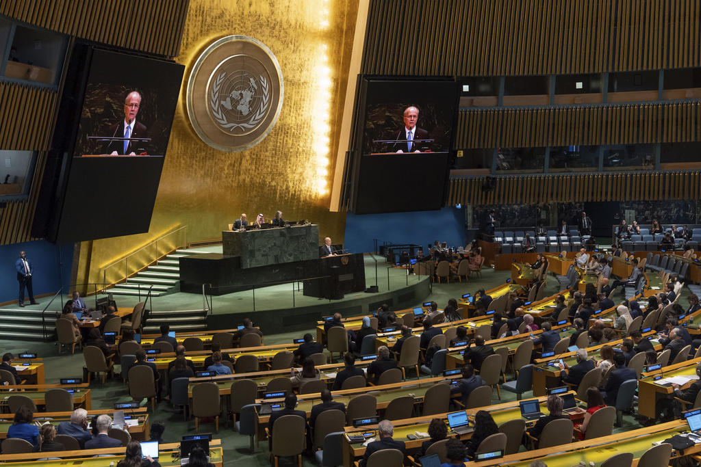 Critics say these countries could do much more, It's not a completely empty gesture, Israel calls it a reward for violence, The tide may be turning, but not fast enough
