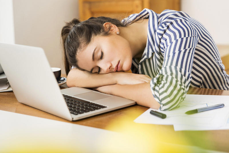 10 to 20 minutes Three types of naps, The perfect nap, 10 to 20 minutes, The longer the siesta, the worse the drowsiness, Preserving sleep at night, What time is best to take a nap?, Where to take a nap?, A dying tradition, The benefits of napping, Good for stress, concentration and the heart