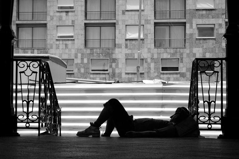 Preserving sleep at night Three types of naps, The perfect nap, 10 to 20 minutes, The longer the siesta, the worse the drowsiness, Preserving sleep at night, What time is best to take a nap?, Where to take a nap?, A dying tradition, The benefits of napping, Good for stress, concentration and the heart