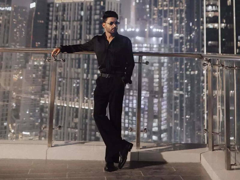 Kapil Sharma's stunning transformation Kapil Sharma's stunning transformation, How it started, What is the 21-21-21 rule?, Phase 1: Move without pressure, Phase 2: Eat smarter, not less, Phase 3: Shift your mindset, No fancy equipment, just smart choices