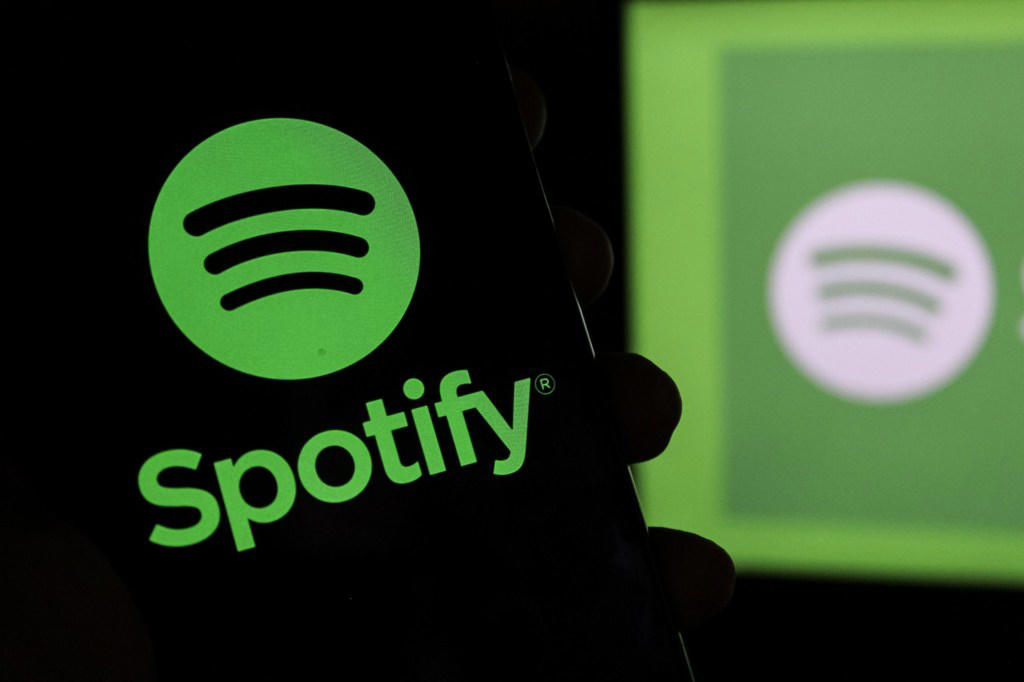 ‘Panama Playlists’ leak exposes funny list of JD Vance’s favourite boy bands