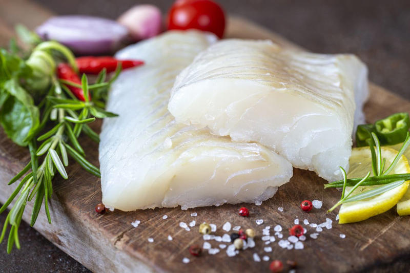 What Are The Health Consequences Of Consuming Microplastics?, Tea, Rice, Ultra-Processed Foods, Bottled Water, Salt, Fruits &amp; Vegetables, Honey, Plant-Based Foods, Fresh Seafood, Processed Seafood
