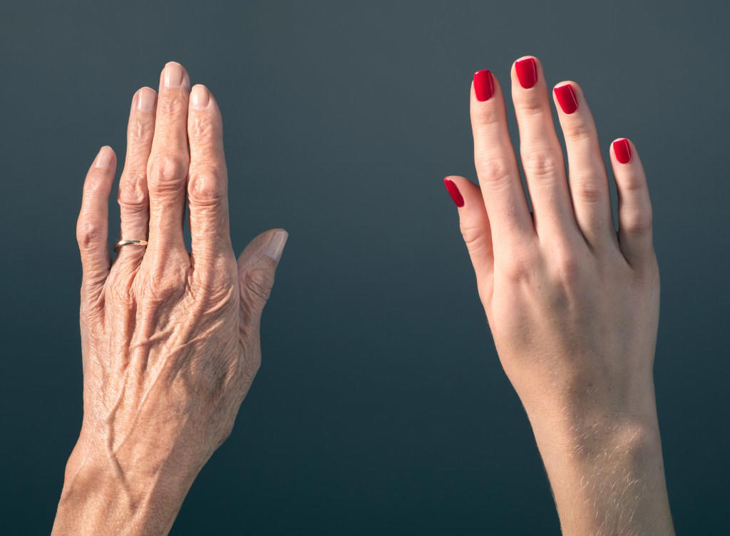Scientists pinpoint when humans start ‘ageing’
