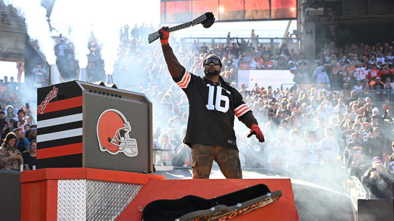 Celebrating 40 years of Dawg Pound, One Grand Prize, The date is up to September 25, How one can apply.