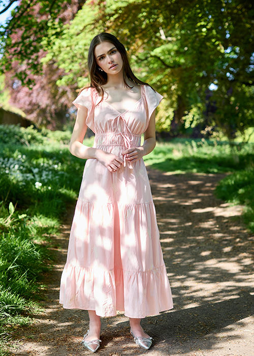 Wear the right fabrics, Underwear is important, Lean into loose styles, Layering isn't just for winter, Don't forget your feet, Pastels for the win, You Might Also Like