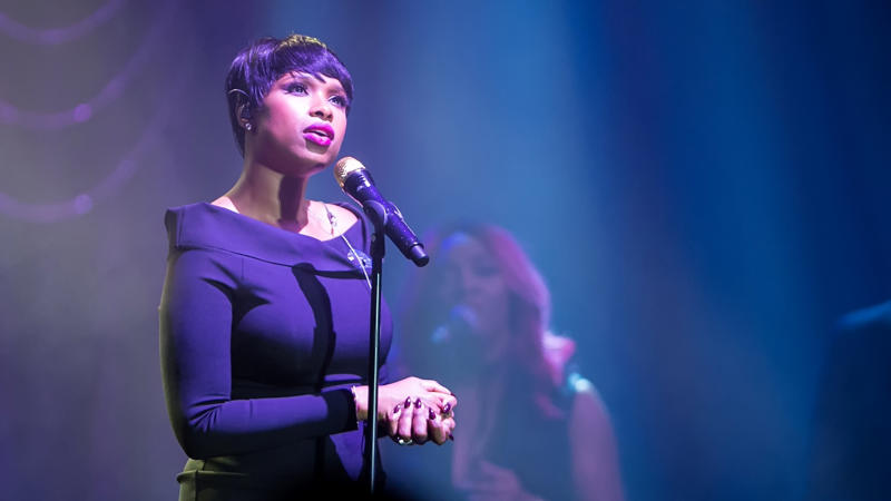 Personally getting back on track The Jennifer Hudson Show, JHud productions, A dreamgirl, ‘This girl is going to be a singer’, The church, Burger King, First professional job, 'More than a cruise ship performance', American Idol: a controversial elimination, Jennifer Hudson in 'Dreamgirls', Hudson day, 2007 kept getting better and better, Her BAFTA got lost in the mail, 2008 started exceedingly well, Jennifer Hudson in 'Sex and the City', The Secret Life of Bees - worth fighting for, Tragedy fell, The murder of her family members, R.I.P. Julian King, Hudson's 7 year old nephew, Shot in cold blood, Balfour, the estranged ex-husban, Horror for the family, The case against Balfour, "Your soul is barren", Closure: a foundation for families of slain victims, Tribute to her murdered family, 2009 brought light, Personally getting back on track, Her weight loss, Professionally back in the game, The sadness didn’t stop for Hudson, Hudson’s child in the middle, The Voice, A feline flop, But then... Respect, Picked by Franklin, Becoming Aretha, The singer has already received respect