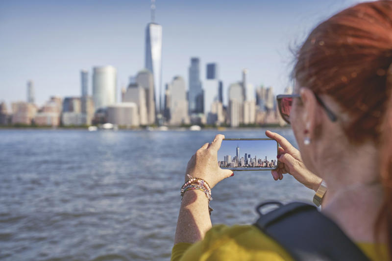 A method to the madness Is your city on the top ten list?, The Brand Finance City Index, Thousands were surveyed, A method to the madness, How researchers worked, Can you guess the top city?, 10. Amsterdam, 9. San Francisco, 8. Sydney, 7. Los Angeles, 6. Singapore, 5. Dubai, 4. Tokyo, 3. Paris, 2. New York