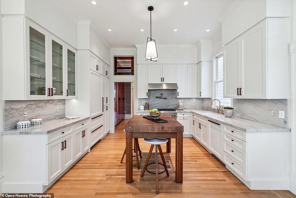 How to ensure your home sells fast How to ensure your home sells fast, Staying true to the bones, More expensive isn't always better, Picking a realtor