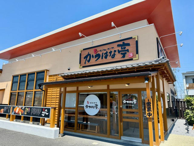 ・かつはな亭とゴーゴーカレー, ・金沢ロースかつカレー, ・ご飯のおかわりができる, ・おかわりいく人いるんか