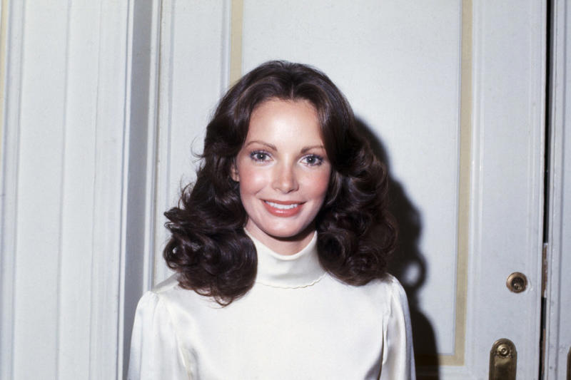 Actress, entrepreneur, and always impeccable, The eternal angel: Her consecration on TV, The only one who never jumped ship, Not just a pretty face, Hollywood and Its 'fallen angel' syndrome, The empress of affordable fashion, The queen of the TV movie, A face that doesn't age, Emeritus businesswoman of American style, Kelly Garrett, the character that never left, A style bulletproof against time, Discreet millionaire with no paparazzi