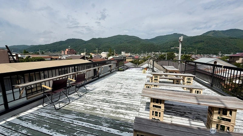 信濃大町駅までのアクセス, 宿場町時代の面影を残す「塩の道ちょうじや」, 山と人と街をつなぐブックカフェ「三俣山荘図書室」, 「男清水」と「女清水」、2つの水源の水を楽しめる「水の町」, 信濃大町で、アート作品巡りを楽しむ！, 信濃大町のご当地グルメって何があるの？