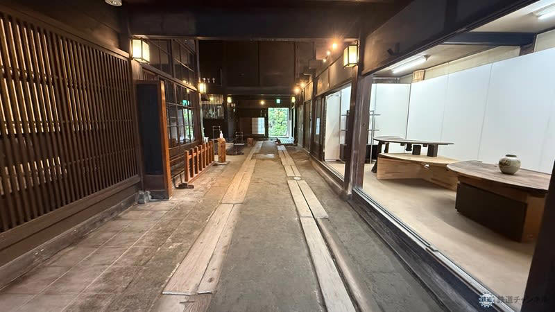 信濃大町駅までのアクセス, 宿場町時代の面影を残す「塩の道ちょうじや」, 山と人と街をつなぐブックカフェ「三俣山荘図書室」, 「男清水」と「女清水」、2つの水源の水を楽しめる「水の町」, 信濃大町で、アート作品巡りを楽しむ！, 信濃大町のご当地グルメって何があるの？
