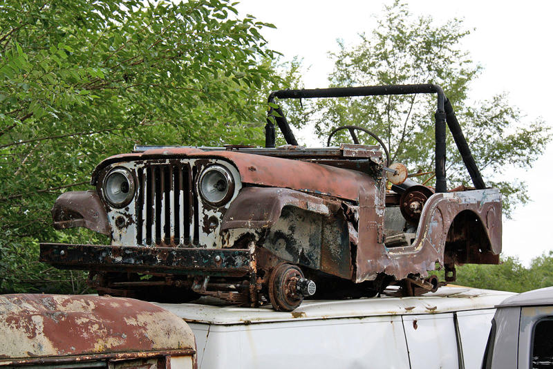 Chrysler Newport Custom 1971, Ford 1949, Chevrolet Bicayne 1960, Studebaker President 1958, Plymouth Belvedere 1956, Merkur XR4Ti, Jaguar XJ Series 2, Nash 1953, Packard Clipper 1954, Packard Clipper 1951, Buick 1937, Volvo Amazon, Jeep CJ5, Pontiac Chieftain 1957, Pontiac Catalina 1959, Buick Sportwagon 1968, Cadillac 1958, Ford Galaxie 1960, Buick 1950, Ford 1941