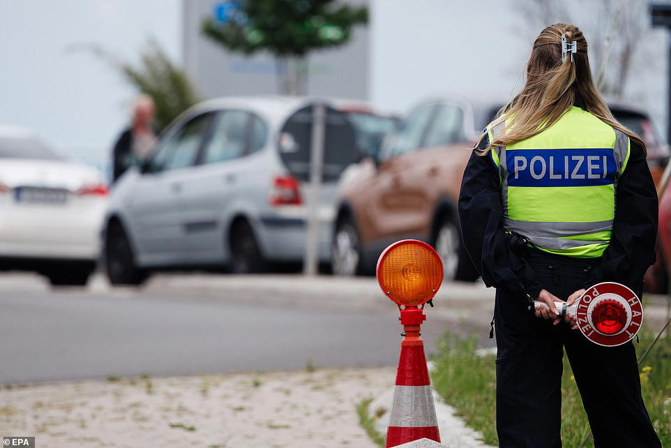 Data: Germany sees number of asylum seeker arrivals halve in six months