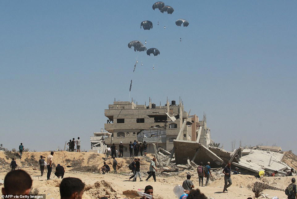 Report: Netanyahu 'planning to expand conflict in Gaza'