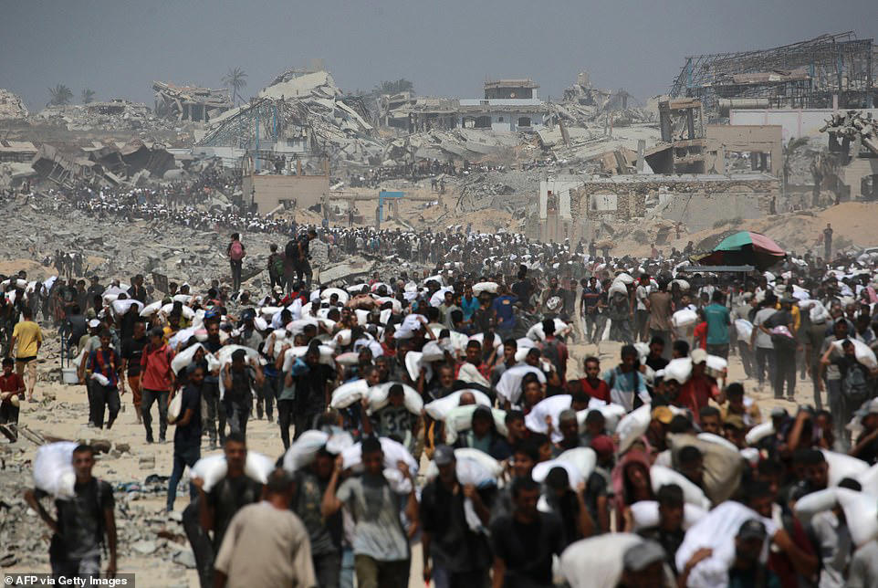 Report: Netanyahu 'planning to expand conflict in Gaza'