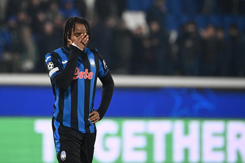 Transfer news, rumours and done deals, Newcastle keeping tabs on PSG striker, Nunez targeted by Saudi side, Burnley in advanced talks to sign Armando Broja, Liverpool remain interested in Guehi, Man United 'lead race' for Donnarumma and eye Pope, Chelsea chasing Simons and Garnacho, Al Nassr give up Fernandes pursuit, Amorimg on Mbeumo's first outing for Man Utd, Chelsea starlet to leave?, Arsenal face Eze twist as Spurs register interest, LAFC agree deal for Son, Villa & Newcastle to fight for Calvert-Lewin?, Leipzig using Ekitike fee as benchmark?, Dortmund 'have reservations' over potential Sancho deal, West Ham secure Callum Wilson's signature, Newcastle to look at Watkins & Wissa if Isak leaves, Los Angeles FC lead race for Son's signature, Man Utd battle Newcastle for Benjamin Sesko, Will Liverpool bid again for Alexander Isak?, Tottenham captain Son Heung Min to leave club for ‘fresh challenge’, Good morning!, Lookman wants to depart Atalanta over 'broken promises', Bannan commits to Wednesday, Amorim 'really happy' with Hojlund, Sesko saga reaches critical decision, Liverpool still have eyes for Guehi, West Ham capture Wilson, Gyokores debut and what it showed, Eddie Howe admits Alexander Isak transfer saga 'far from ideal', Leipzig using Ekitike fee as benchmark?, Tottenham captain Son Heung Min to leave club for ‘fresh challenge’, Liverpool make surprise decision over Alexander Isak pursuit after Newcastle bid rejected, Lookman wants to depart Atalanta over 'broken promises', Bannan commits to Wednesday, Howe admits the Isak saga is 'not ideal', Ademola Lookman hands in transfer request to Atalanta, Amorim 'really happy' with Hojlund, More bids to come for Tyler Dibling?, Gyokores debut and what it showed, Newcastle to look at Watkins & Wissa if Isak leaves, West Ham capture Wilson, Liverpool still have eyes for Guehi, What next for Kiwior?, The logic behind selling Luis Diaz, Sesko saga reaches critical decision, West Ham make Hermansen approach, Liverpool make surprise decision over Alexander Isak pursuit after Newcastle bid rejected, Garnacho keen on Chelsea move, More bids to come for Tyler Dibling?, Kieffer Moore to undergo medical ahead of Wrexham move, Amorim 'really happy' with Hojlund, Chelsea want to offload 15 players this summer, Villa & Newcastle to fight for Calvert-Lewin?, Leipzig using Ekitike fee as benchmark?, Arsenal transfer news: Eberechi Eze, Rodrygo, Ollie Watkins and more, Man United transfer news: Benjamin Sesko, Ollie Watkins, Corentin Tolisso and more, Sheffield Wednesday captain renews contract with troubled club, Alex Oxlade-Chamberlain open to England return, Jorrel Hato completes medical ahead of Chelsea transfer, Newcastle complete Aaron Ramsdale signing from Saints, Wissa left out of Brentford squad, Benjamin Sesko left out of RB Leipzig's squad for friendly, Marseille sign Igor Paixao from Feyenoord, Eddie Howe admits Alexander Isak transfer saga 'far from ideal', James Milner to wear number 20 at Brighton in memory of Diogo Jota, Tottenham secure loan move for Bayern Munich midfielder Joao Palhinha, Newcastle make bid for Benjamin Sesko, Liverpool make surprise decision over Alexander Isak pursuit after Newcastle bid rejected