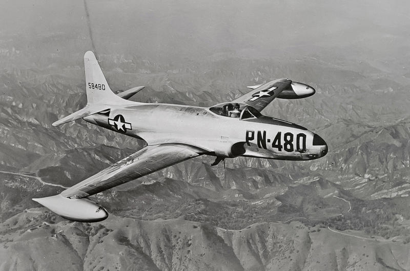 3: Heinkel He 162 Volksjäger & Lockheed P-80 Shooting Star – 550mph 10: North American P-51 Mustang – 450mph, 9: Martin Baker MB5 – 460mph, 8: Hawker Tempest – 466mph, 7: Republic P-47M Thunderbolt- 470mph, 6: Focke-Wulf Ta 152H – 472mph, 5: Mitsubishi Ki-83 – 473mph, 4: Dornier Do 335 – 474mph, 4: Gloster Meteor – 493mph, 3: Heinkel He 162 Volksjäger & Lockheed P-80 Shooting Star – 550mph, 2: Messerschmitt Me 262 – 578mph, 1: Me 163 (659mph) & Ba 349