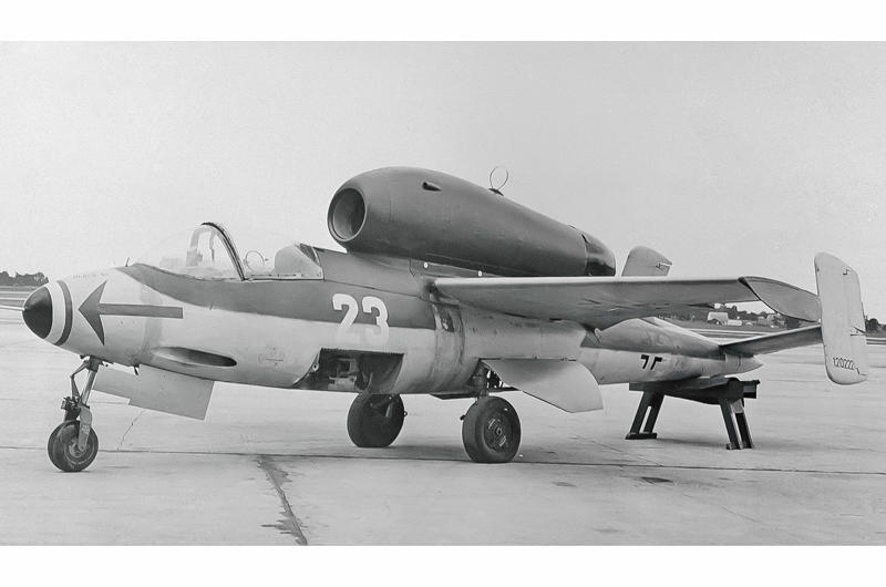 3: Heinkel He 162 Volksjäger & Lockheed P-80 Shooting Star – 550mph 10: North American P-51 Mustang – 450mph, 9: Martin Baker MB5 – 460mph, 8: Hawker Tempest – 466mph, 7: Republic P-47M Thunderbolt- 470mph, 6: Focke-Wulf Ta 152H – 472mph, 5: Mitsubishi Ki-83 – 473mph, 4: Dornier Do 335 – 474mph, 4: Gloster Meteor – 493mph, 3: Heinkel He 162 Volksjäger & Lockheed P-80 Shooting Star – 550mph, 2: Messerschmitt Me 262 – 578mph, 1: Me 163 (659mph) & Ba 349