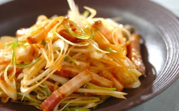 【キュンと酸っぱい】鶏だしレモンの冷やしラーメン, 【野菜たっぷり】北海道の居酒屋定番！ ラーメンサラダ, 麺つゆで本格！ 鶏だしの冷やしつけ麺, トマトカレーつけ麺, やみつき！ ピリ辛ネギチャーシュー