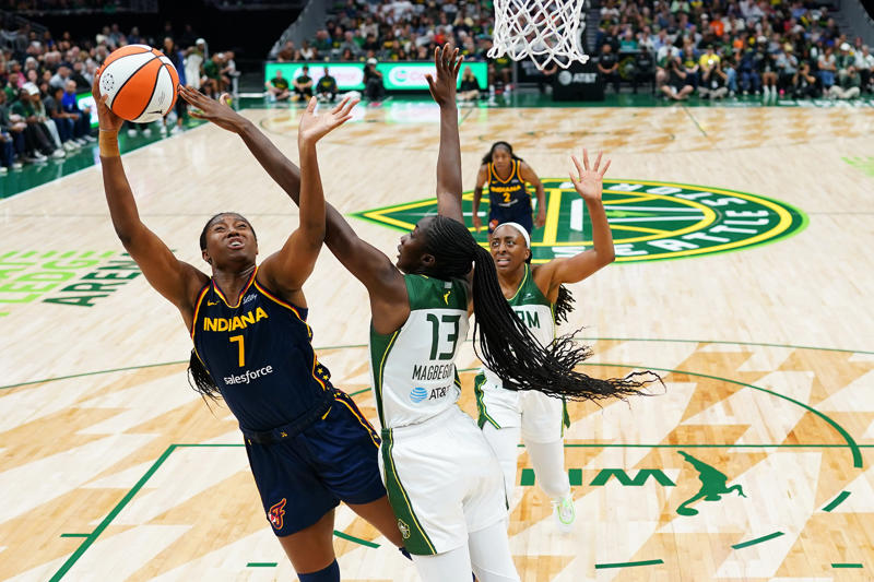 When do the Indiana Fever play the Los Angeles Sparks on Aug. 5?, How do I listen to Fever vs Sparks on the radio?, Is Caitlin Clark playing against the Los Angeles Sparks?, Are the Fever favored over the Sparks?, Fever vs Sparks tickets for Aug. 5, Caitlin Clark stats, Fever upcoming schedule