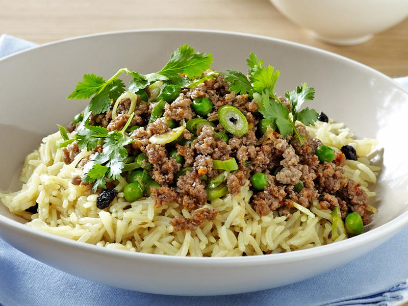 Easy beef stroganoff , One pan layered burrito bake , Greek meatballs with fetta, oregano and risoni , Chilli con carne , Two ways with Parmigiana-style mince , Julie Goodwin’s pastitsio , How to make a classic beef chow mein at home , Curried mince with cabbage and rice , Beef rissoles and mash , Classic meatloaf , Savoury beef mince slice , Potato and mince bake , Beef and pea hand pies , Eggplant bolognese bake , Beef and ricotta lasagne , Savoury mince pie , Indian rice pilaf with spiced beef , Beef, mushroom and udon stir-fry , Beef mince nachos , Beef larb , Chilli garlic mince with snake beans , Spicy beef pilaf , Sweet and sour beef mince with vegetables , Beef and mushroom pies , Beef in black bean sauce with rice noodles , How to make our one pot beef stroganoff (video)