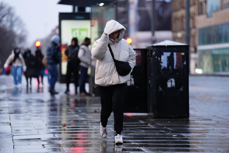 Storm Floris: Key points, What is the five day weather forecast?, Tonight: , Tuesday: , Outlook for Wednesday to Friday: , In pictures: Storm Floris hits Blackpool, ScotRail asks people to secure their trampolines, People urged to check on vulnerable neighbours, Scottish minister calls for people to follow weather advice, Edinburgh Tattoo cancel military performance, People urged to stay away from woodlands and coastal paths, 'Watch your back', warns meteorologist, Winds to remain strong overnight to Tuesday, Met Office says, LNER trains won't run north of Newcastle, Northern railway reports 'severe disruption', Avanti West Coast asks 'not to travel north of Preston', Yellow weather warnings come into force, The Met Office's weather forecast, Amber warning: What to expect?, Mapped: Met Office weather warnings for Monday, Only open doors when necessary, Met Office warns, Drivers should take extra care, RAC warns, Powerful winds and heavy rains to lash parts of UK, Travel disruption expected for many as trains and ferries cancelled, Amber warning: What to expect?, Tips for staying safe in strong wind, Yellow warning: What to expect?, Trains and ferries cancelled ahead of Storm Floris, Train operators warn of major disruption, Only open doors when necessary, Met Office warns, Watch: Storm Floris to bring ‘unseasonably strong winds’ to parts of UK, UK 5 day weather forecast, Met Office warns of potential 85mph winds in Scotland, Motorists urged to drive slowly in stormy weather, Scottish government holds meeting to prepare for storm, Scots warned to plan ahead as Storm Floris approaches, UK 5 day weather forecast, Tips for staying safe in strong wind, Yellow warning: What to expect?, Amber warning: What to expect?, Drivers should take extra care, RAC warns, Storm Floris to cause travel disruption as wind warnings upgraded, Mapped: Fresh amber warning in place across much of Scotland, Only open doors when necessary, Met Office warns, Tips for staying safe in strong wind, Yellow warning: What to expect?, Amber warning: What to expect?, UK 5 day weather forecast, Mapped: Fresh amber warning in place across much of Scotland, Only open doors when necessary, Met Office warns